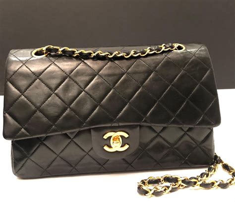 chanel flap bag vs 2.55|chanel vintage 2.55 bag price.